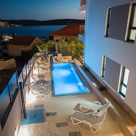 Adriatic Garden Apartments Okrug Gornji Buitenkant foto