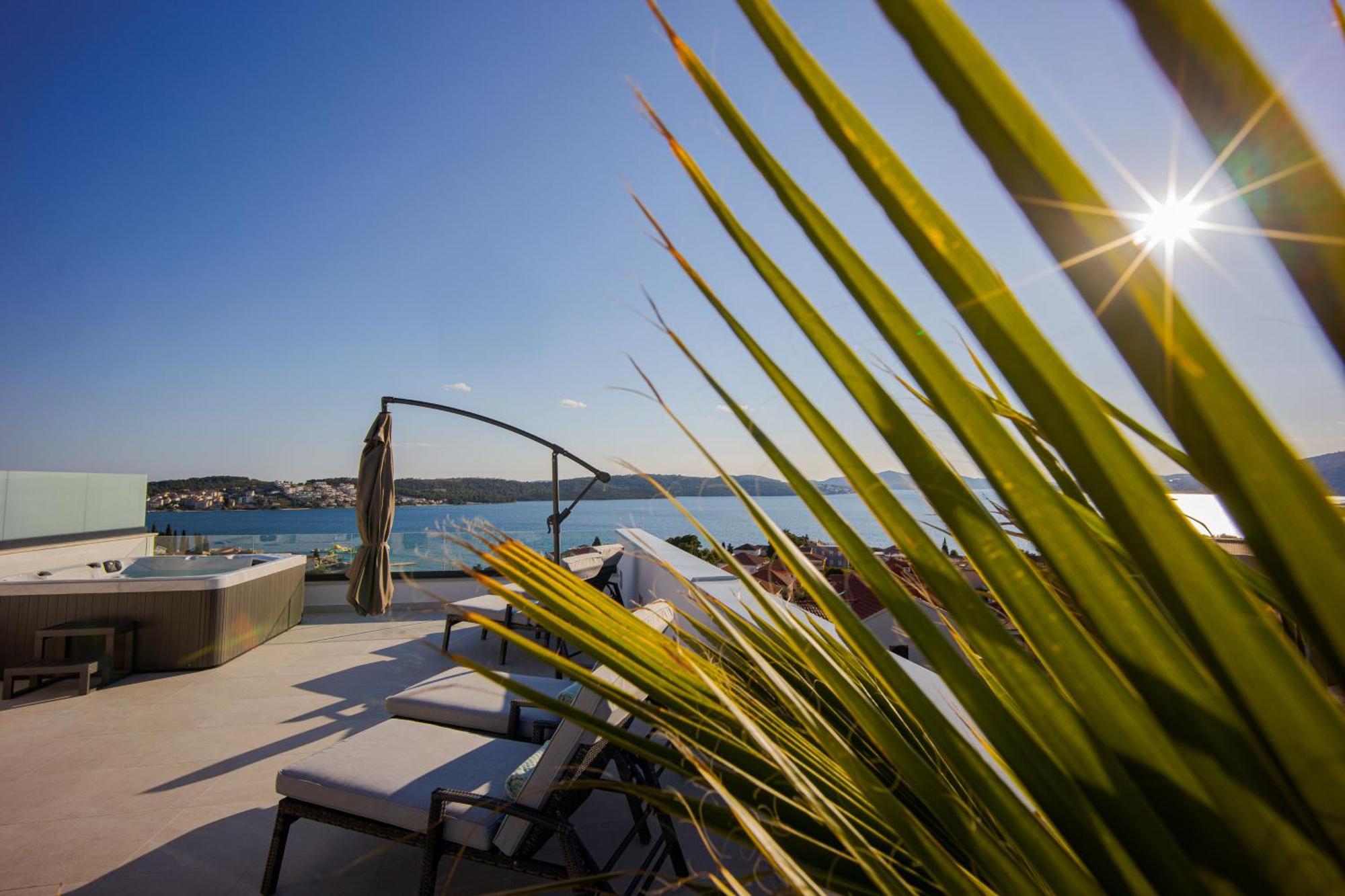 Adriatic Garden Apartments Okrug Gornji Buitenkant foto