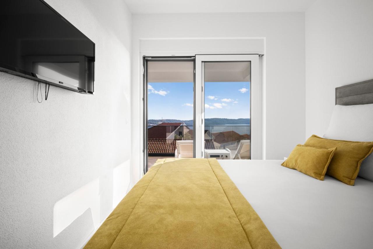 Adriatic Garden Apartments Okrug Gornji Buitenkant foto