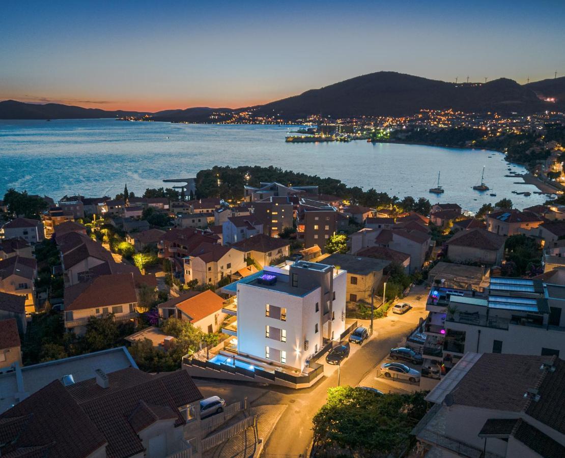 Adriatic Garden Apartments Okrug Gornji Buitenkant foto